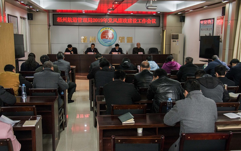 IMG_0425.jpg IMG_0425.jpg