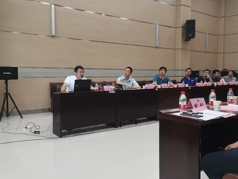 北海船检局李华鹏科长在研讨会上作专题发言..png 北海船检局李华鹏科长在研讨会上作专题发言..png