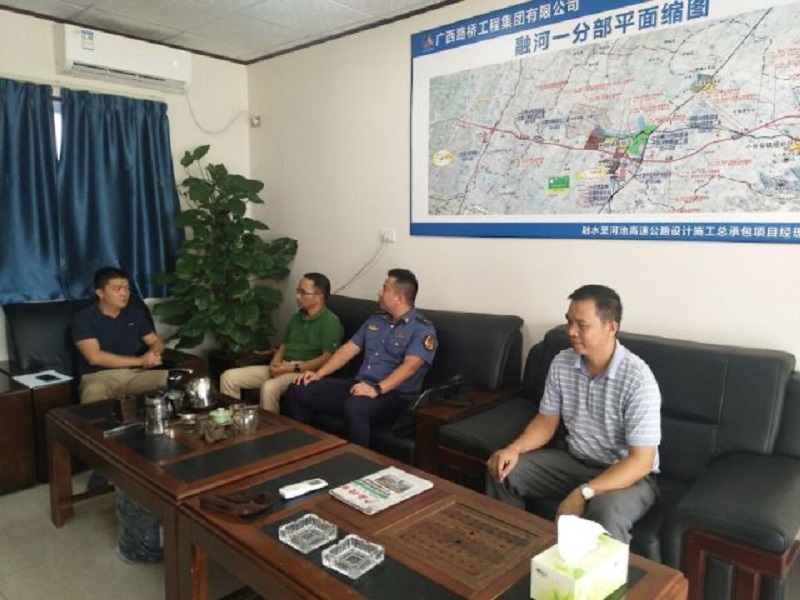 照片3.jpg 照片3.jpg