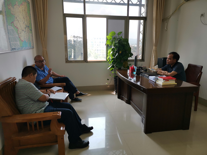 崇左市港航管理局党支部领导班子在开展专题研究会图.png 崇左市港航管理局党支部领导班子在开展专题研究会图.png