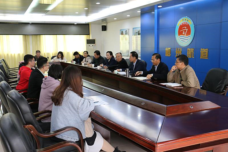 梧州航道养护中心召开实习生实习总结会图2.jpg 梧州航道养护中心召开实习生实习总结会图2.jpg