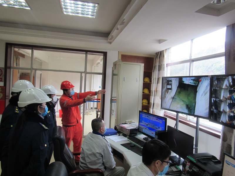 IMG_8102.jpg IMG_8102.jpg