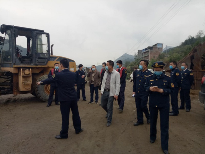 图片2.jpg 图片2.jpg