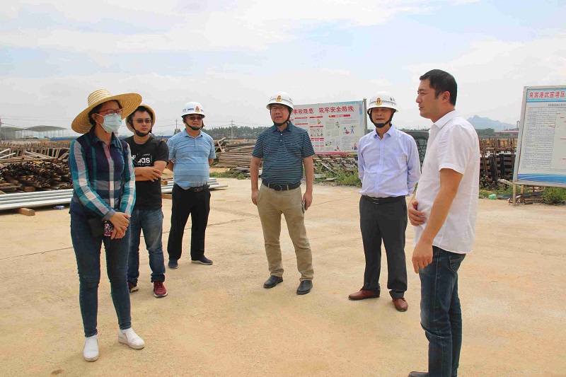 现场督查水运项目建设情况.JPG