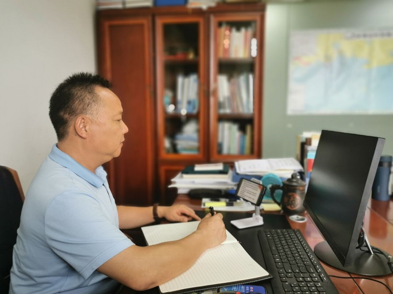 学员自主学习1.jpg 学员自主学习1.jpg