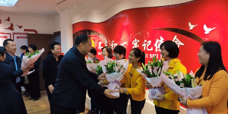 90ad8ea33ea279227022c3acc22b393.jpg 90ad8ea33ea279227022c3acc22b393.jpg