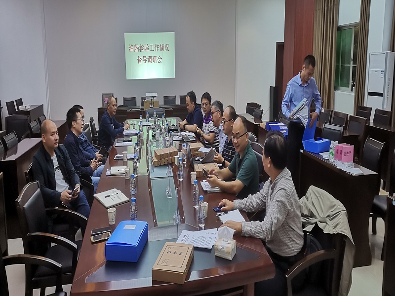 北海市交通局检查渔船检验情况.jpg 北海市交通局检查渔船检验情况.jpg