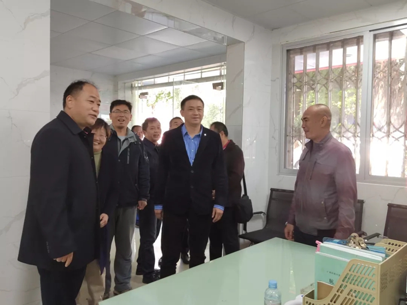 1.webp.jpg 1.webp.jpg