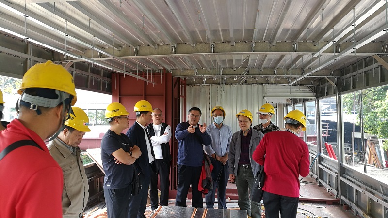 到桂林了解漓江旅游船上层建筑的建造工艺要点.jpg 到桂林了解漓江旅游船上层建筑的建造工艺要点.jpg