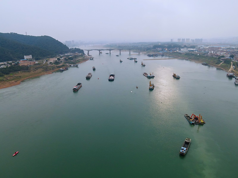 无人机巡航西江大桥下游航段 - 副本.jpg 无人机巡航西江大桥下游航段 - 副本.jpg
