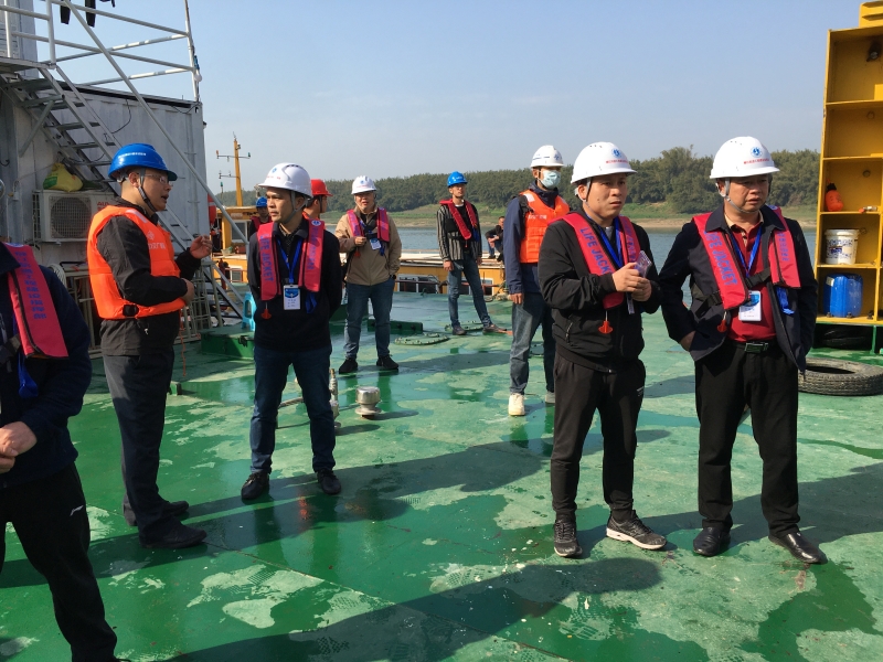 指挥部开展质量、进度及安全检查 - 复件.jpg