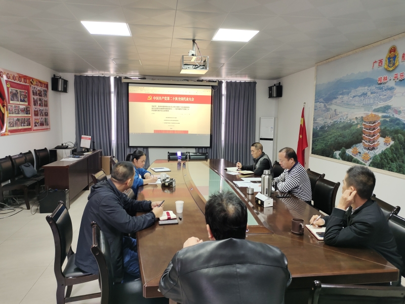 支部书记宣讲党的二十大精神.jpg 支部书记宣讲党的二十大精神.jpg