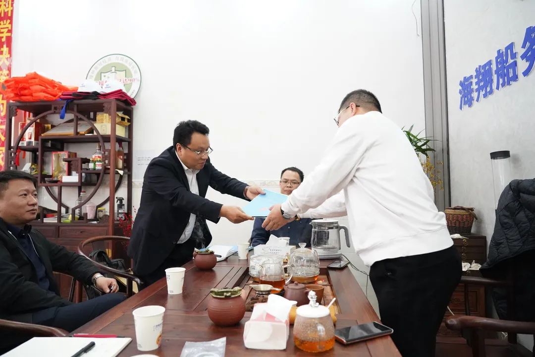 微信图片_20230403083021.jpg 微信图片_20230403083021.jpg