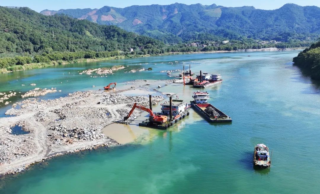 1733457660153083989.jpg 2.jpg