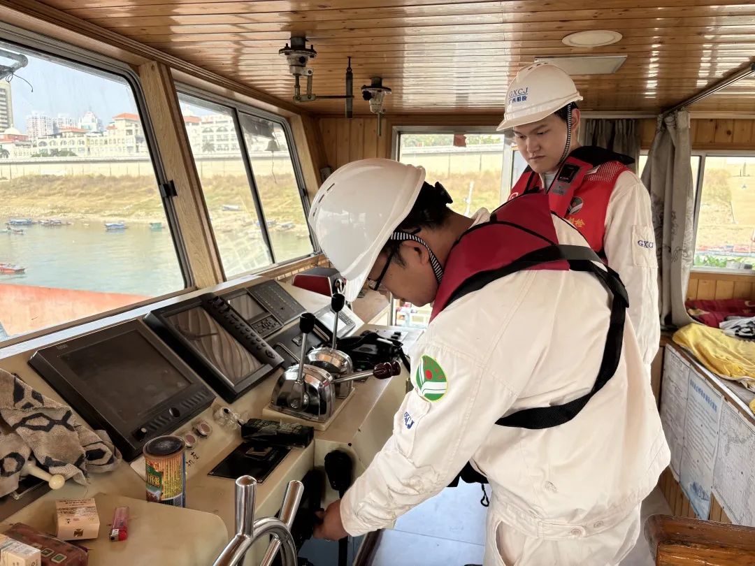 1738916556575074338.jpg 4.jpg