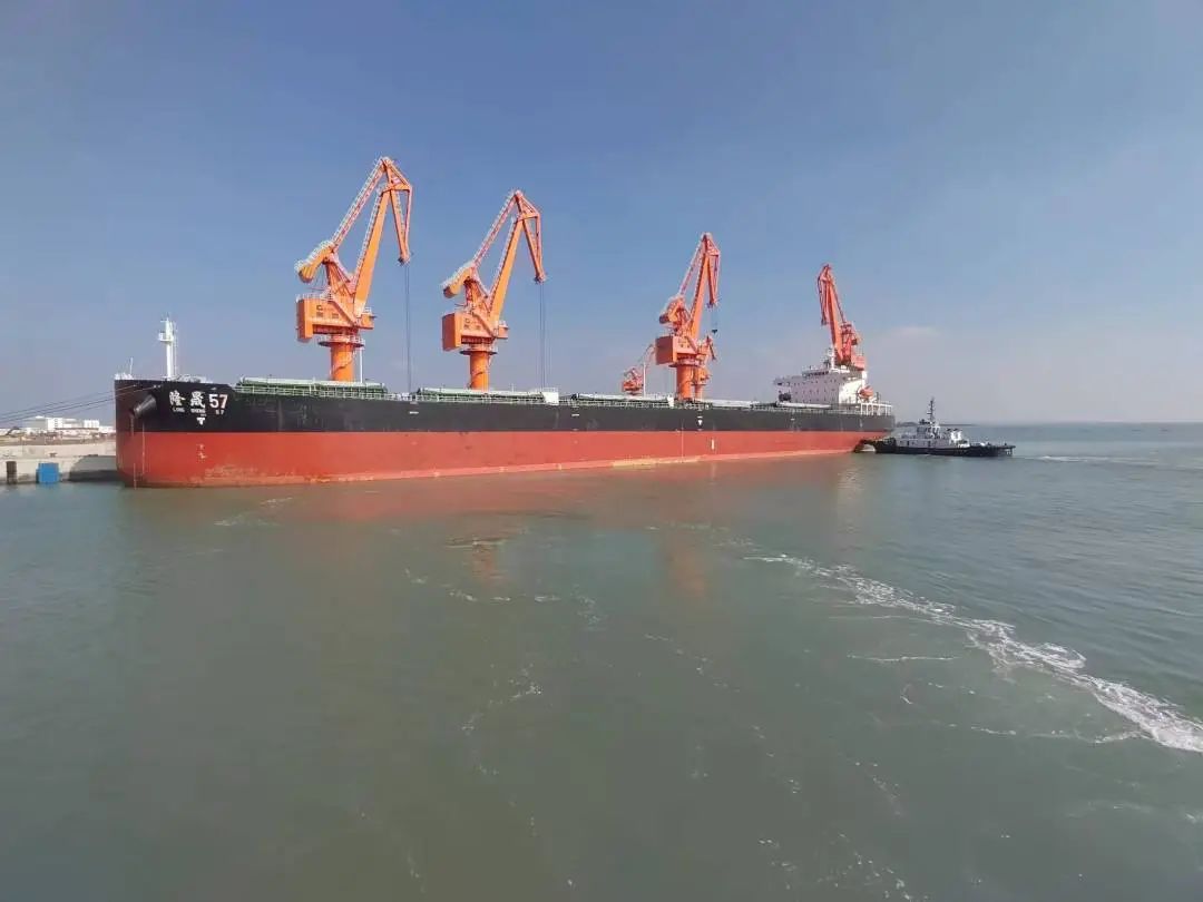 1738983342908040413.jpg 1.jpg