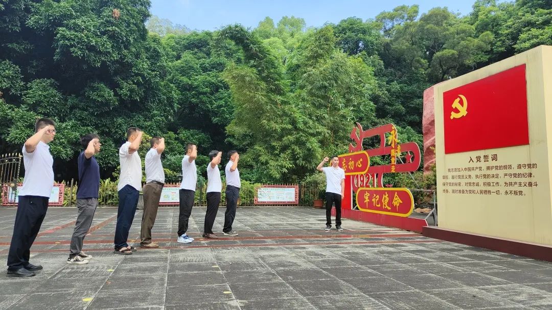 1742529459315003049.jpg 3.jpg