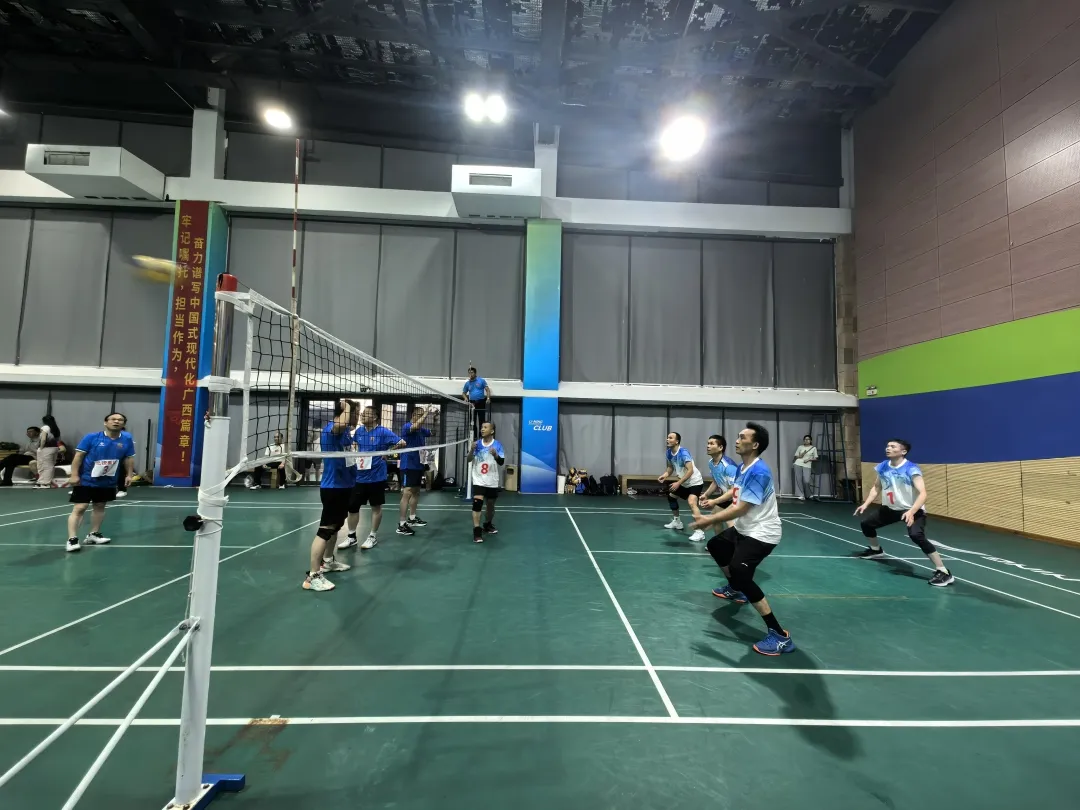 1748402255539016897.jpg 11.jpg