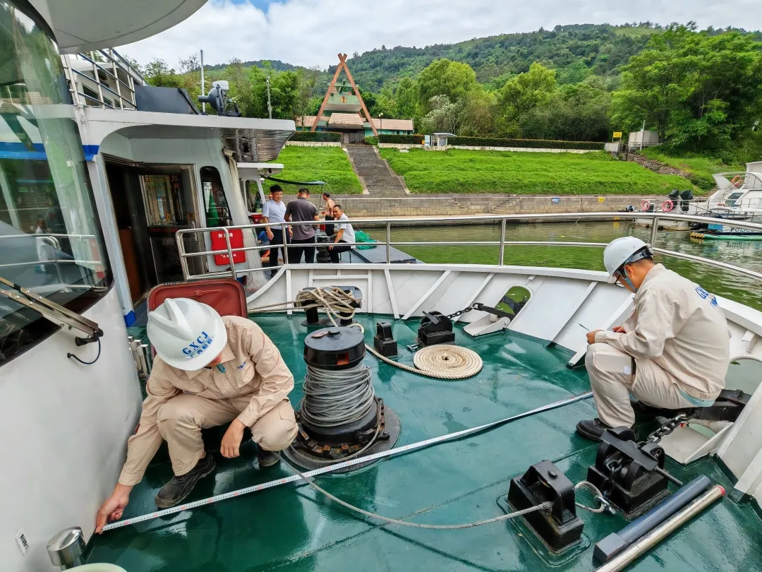 1748419443943015960.jpg 1748419406205.jpg