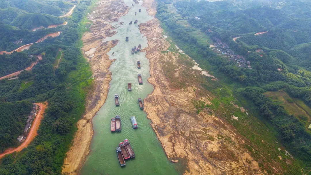 1752483989552034847.png 1.俯瞰勒马“魔鬼航道”.png