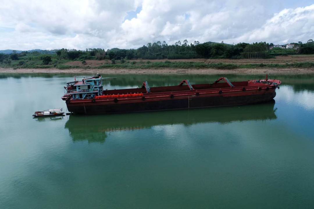 实船试航、航标观测与效能测试 (2).jpg