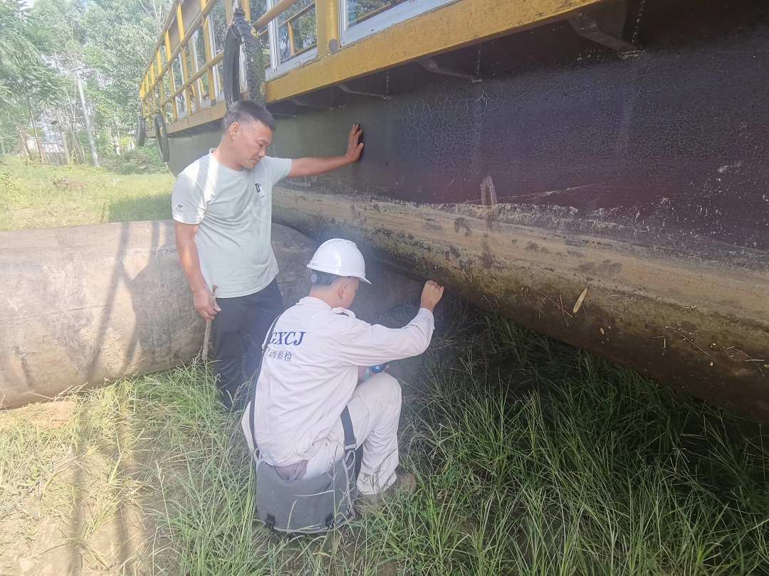 1757493424455064047.jpg 检验现场.jpg